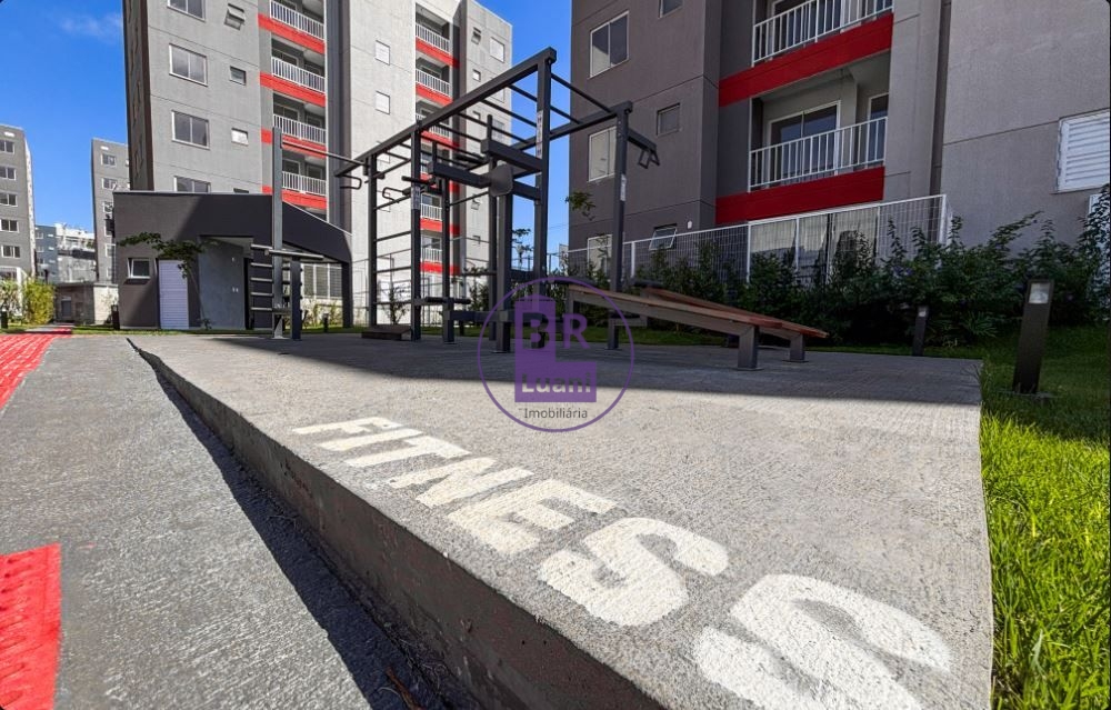 Apartamento para locação ou venda com 2 dormitórios no London Red, andar alto.