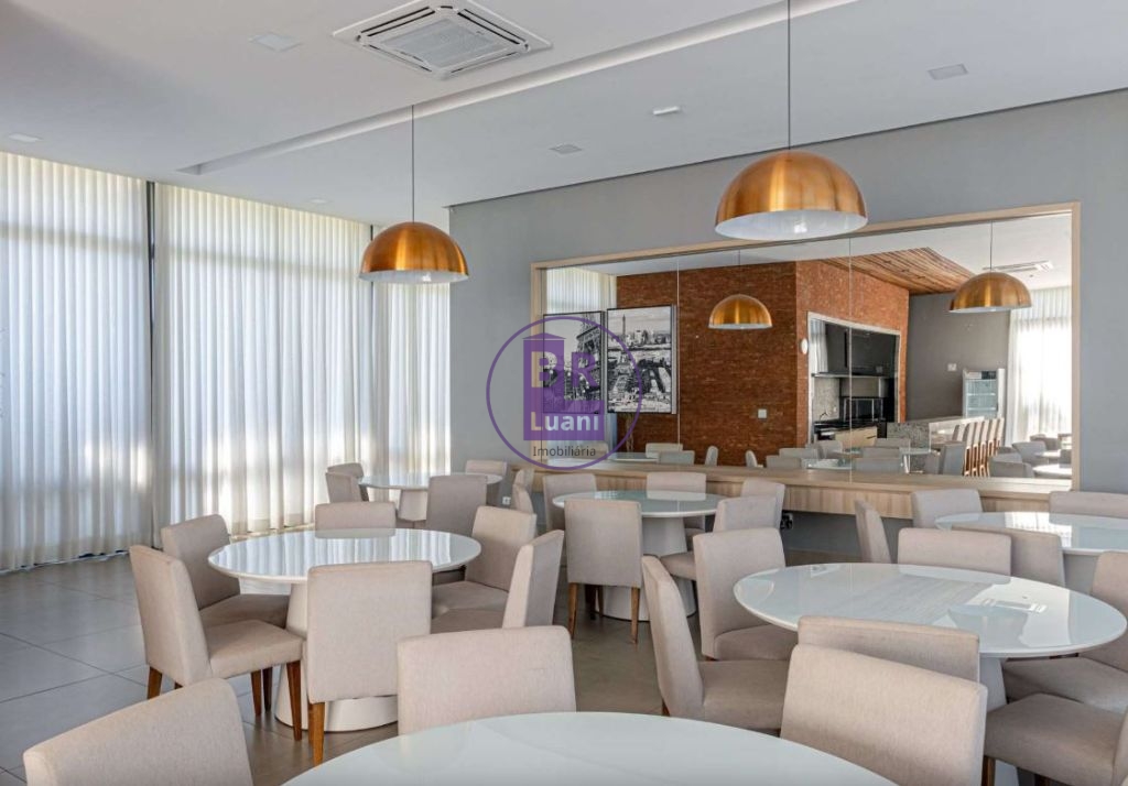 Vendo lindo terreno com 300m² em condomínio fechado