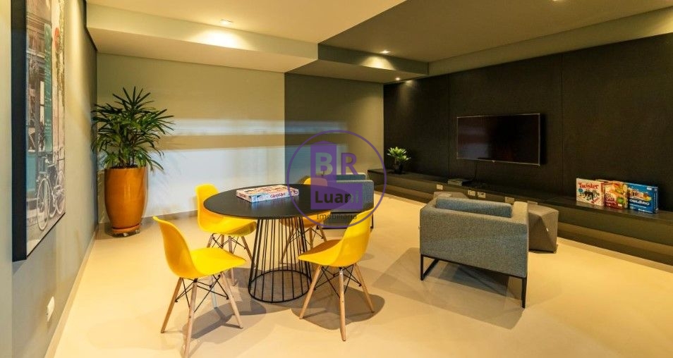 Apartamento à venda no Sunset Faria Lima andar alto 3 quartos aquecedor a gás cozinha planejada