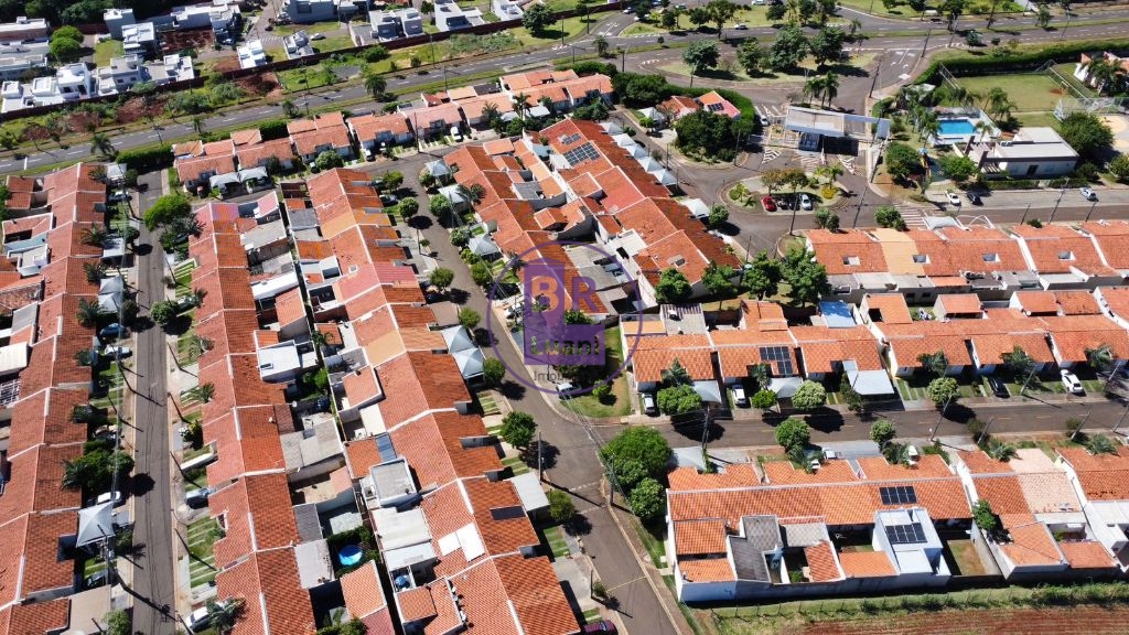 Casa térrea em condomínio com 70m², 3 quartos e 1 suite na z