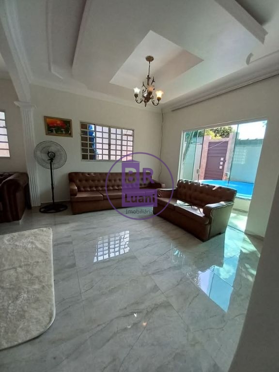 Casa à venda com 270m2