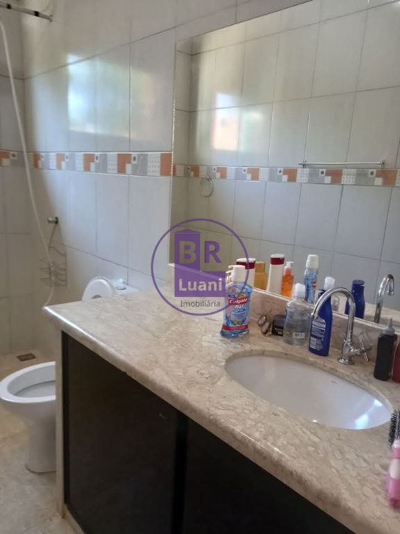 Casa à venda com 270m2