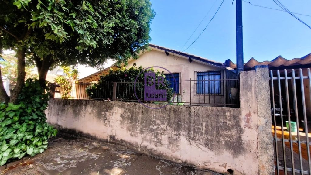 Casa à venda.