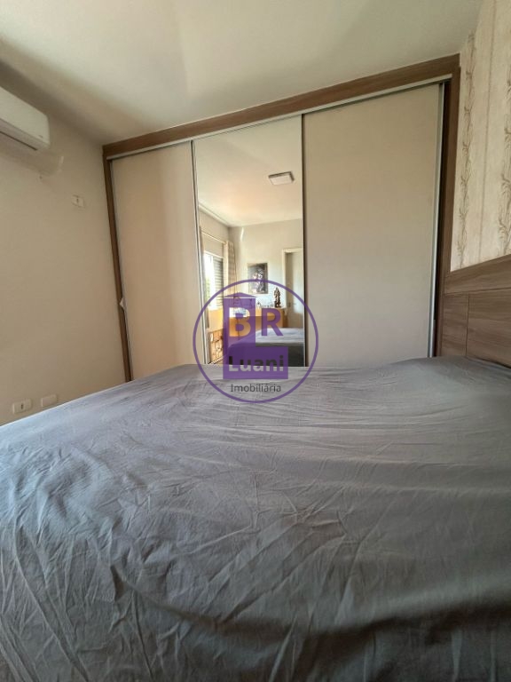 Linda casa em condomínio fechado no Banderiantes com 120m²