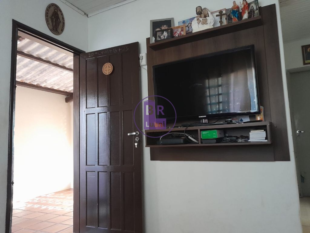 Casa á venda na zona norte