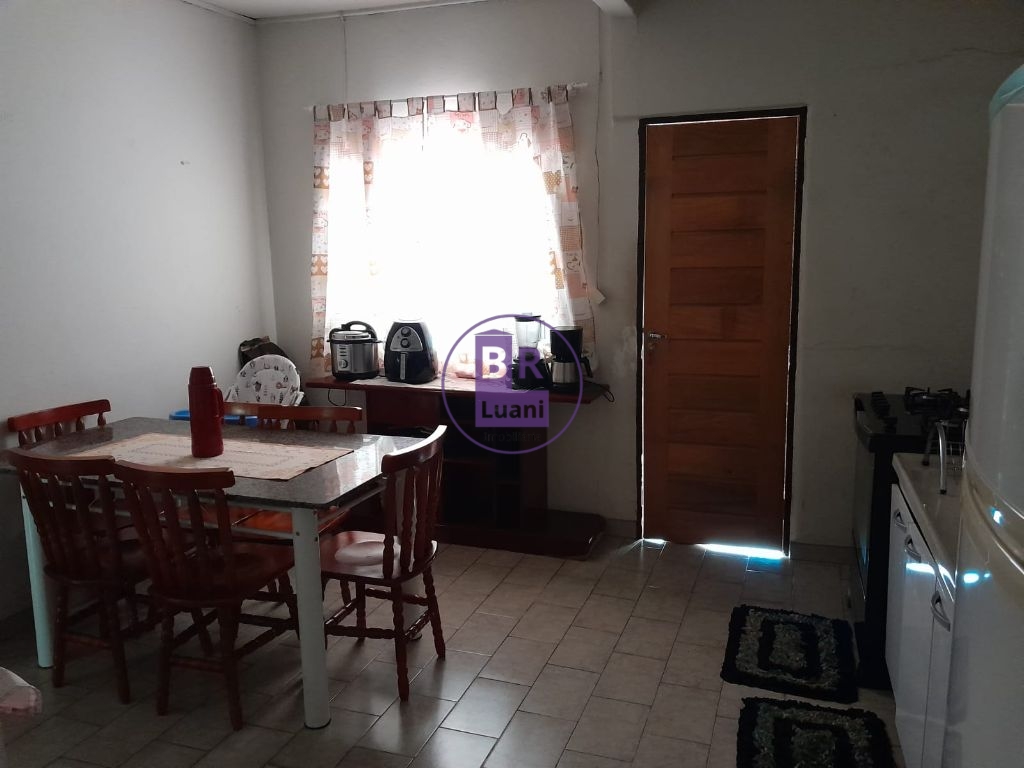 Casa á venda na zona norte