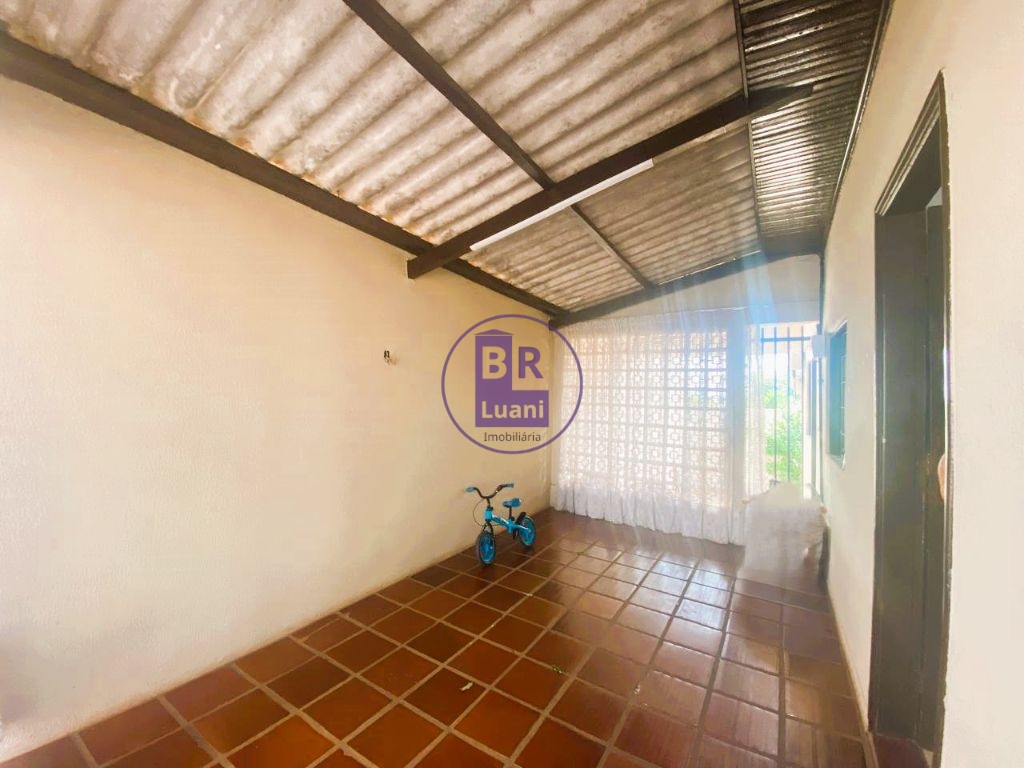Casa á venda na zona norte