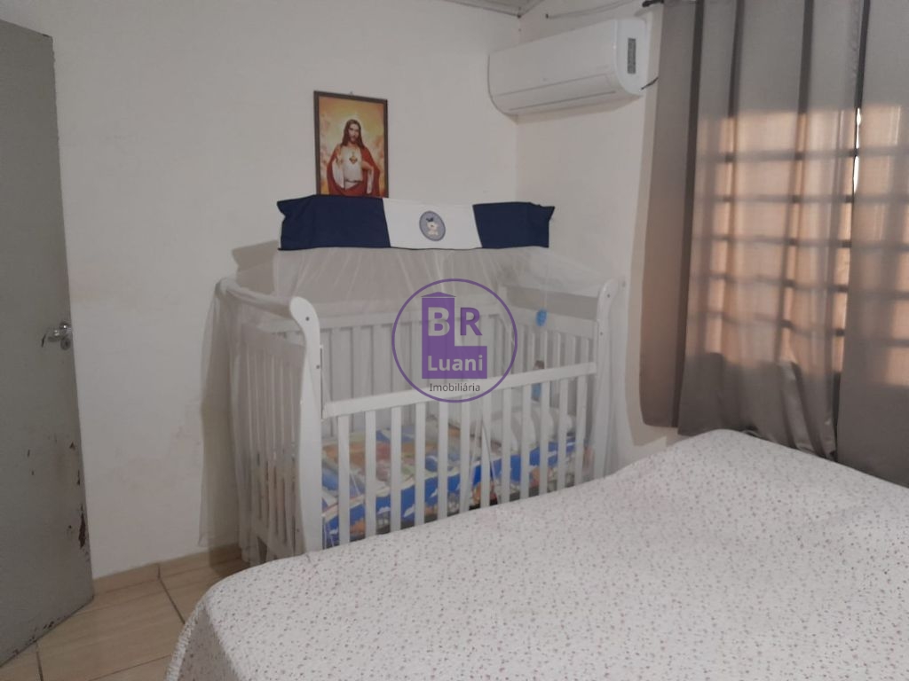 Casa á venda na zona norte