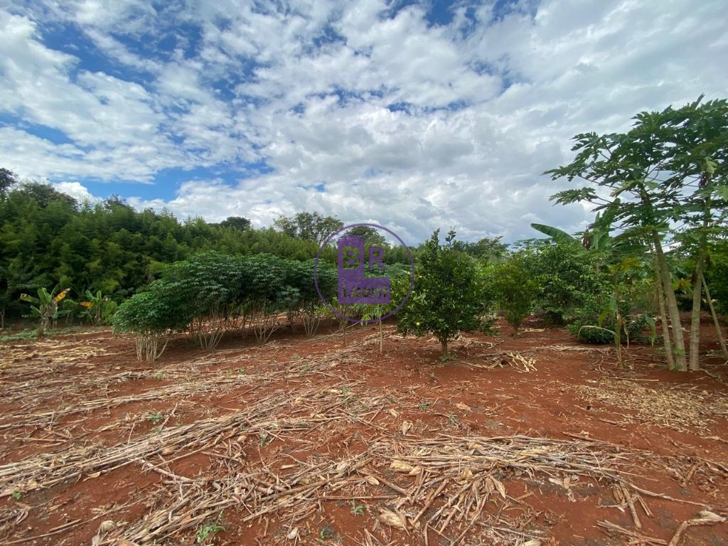 Chacara Molhada em Condomínio Fechado no Recanto do Paraiso