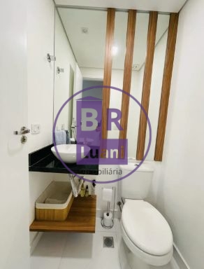 Lindo apartamento com uma vista maravilhosa andar alto, sol 