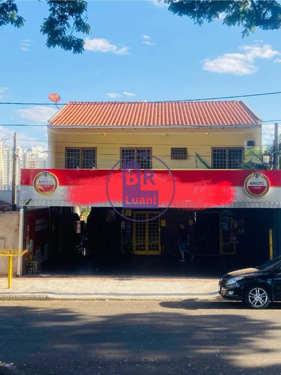 Sobrado comercial á venda.