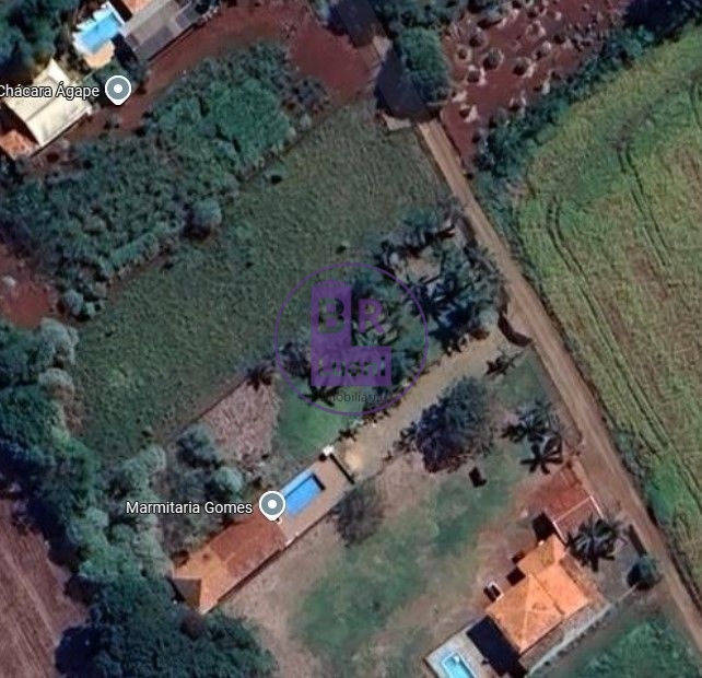 Excelente terreno 2020m² com 20 palmeiras imperiais.