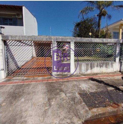 Excelente casa espaçosa no jardim sabará