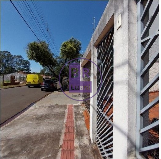 Excelente casa espaçosa no jardim sabará