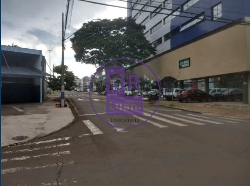 Terreno á venda em uma localização privilegiada!