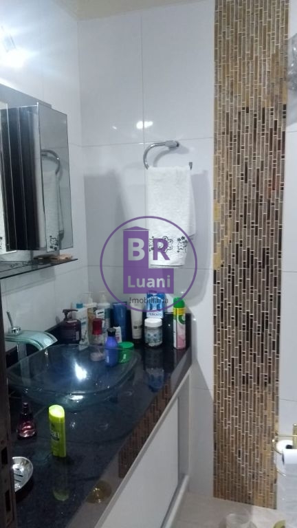 Casa a venda - excelente imóvel para moradia ou locação