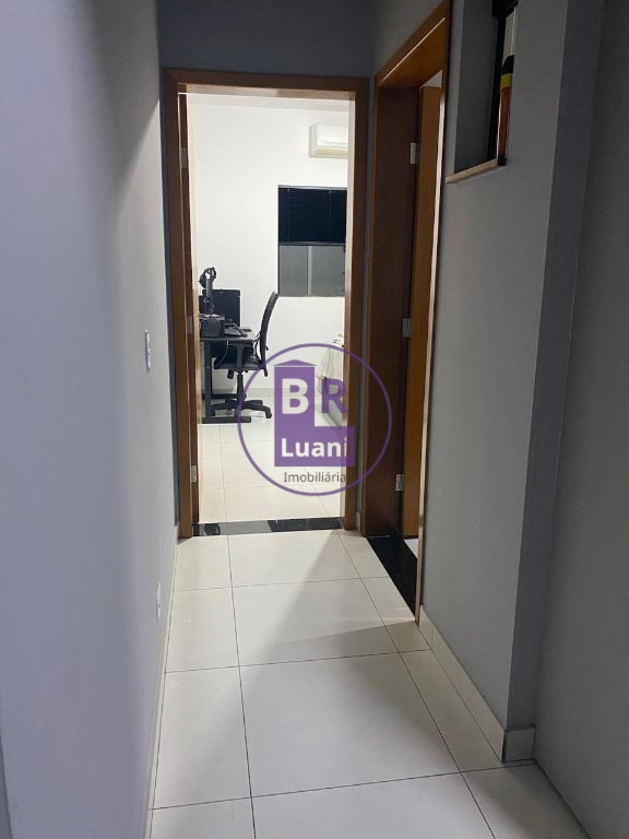 Linda casa para venda na região leste de londrina!