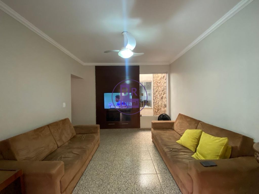Linda casa sobrado para venda!