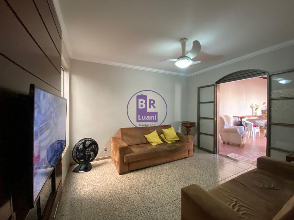 Linda casa sobrado para venda!