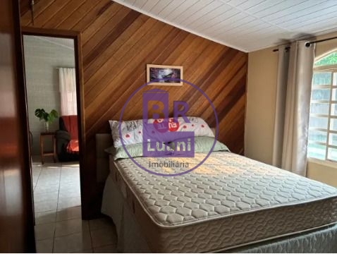 Excelente chácara de lazer com 10000m² em Alvorada do Sul