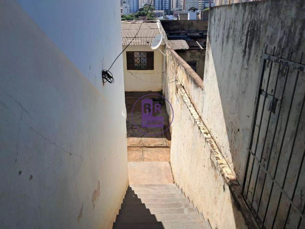 Casa à venda, 250 m² de construção localizada no jardim queb