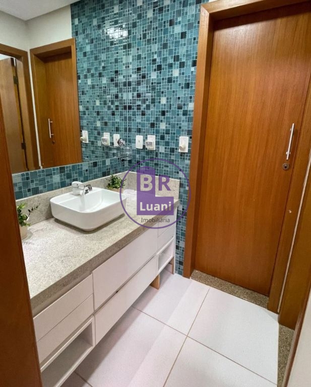 Casa Térrea de Luxo em Condomínio Fechado Conforto, Segurança e Estilo