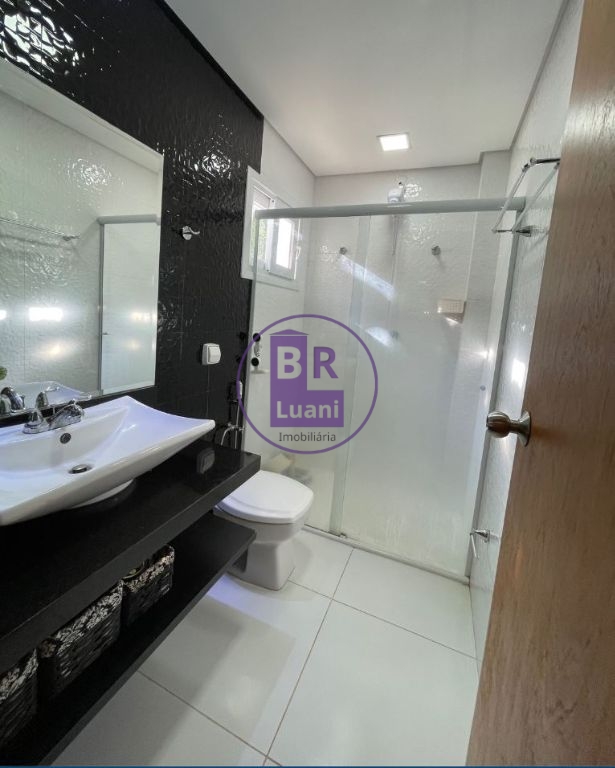 Casa Térrea de Luxo em Condomínio Fechado Conforto, Segurança e Estilo