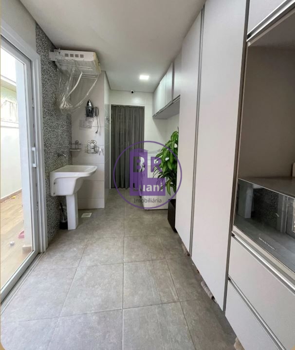 Casa Térrea de Luxo em Condomínio Fechado Conforto, Segurança e Estilo