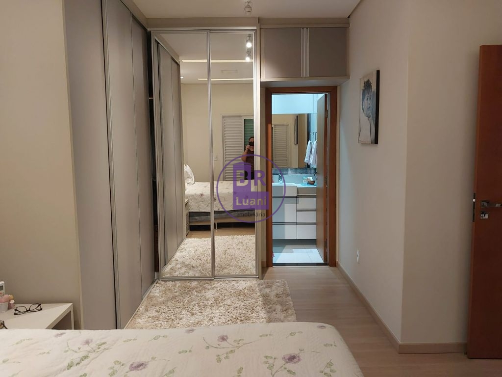 Casa semi-mobiliada no parque tauá - condomínio araçari