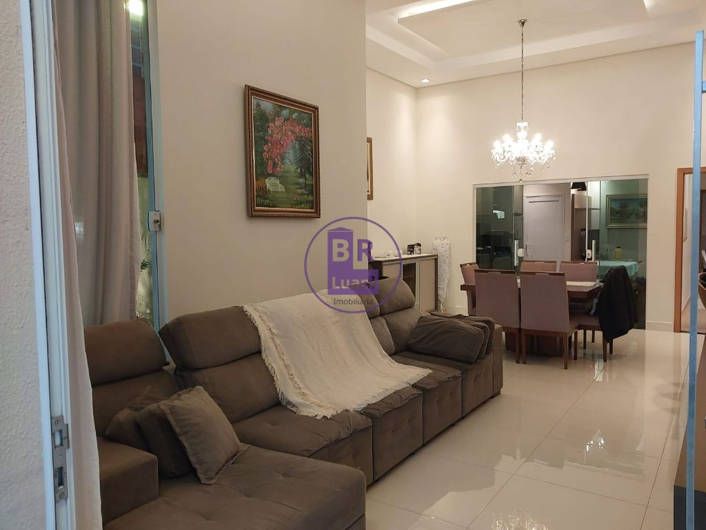 Casa semi-mobiliada no parque tauá - condomínio araçari
