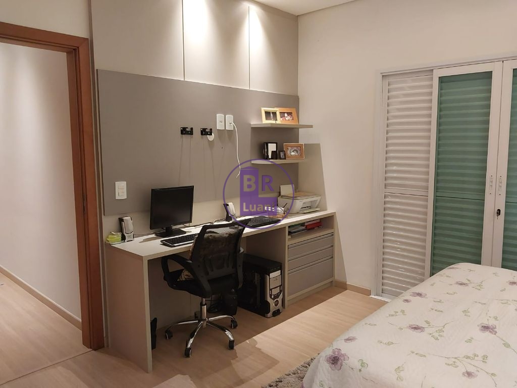 Casa Semi-Mobiliada no Parque Tauá - Condomínio Araçari