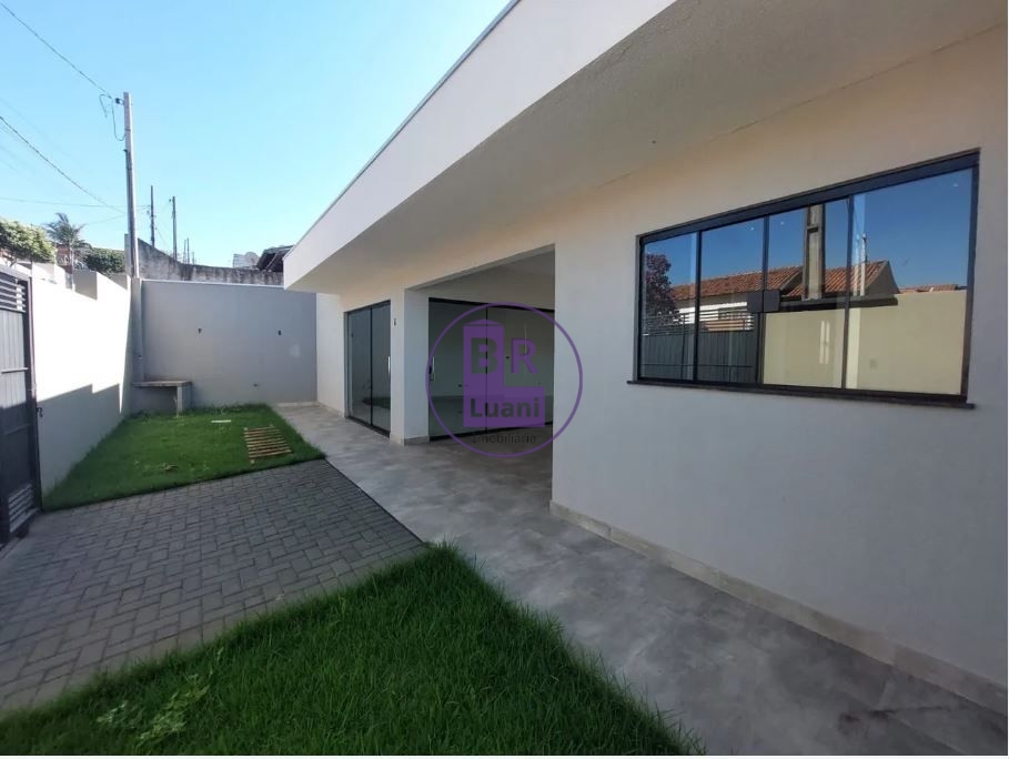 Casa nova a venda em cambé