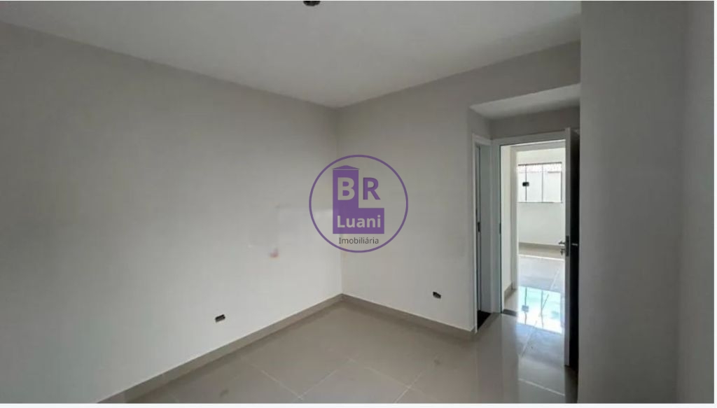 Casa nova a venda em cambé