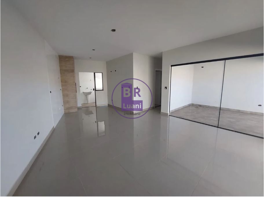 Casa nova a venda em cambé
