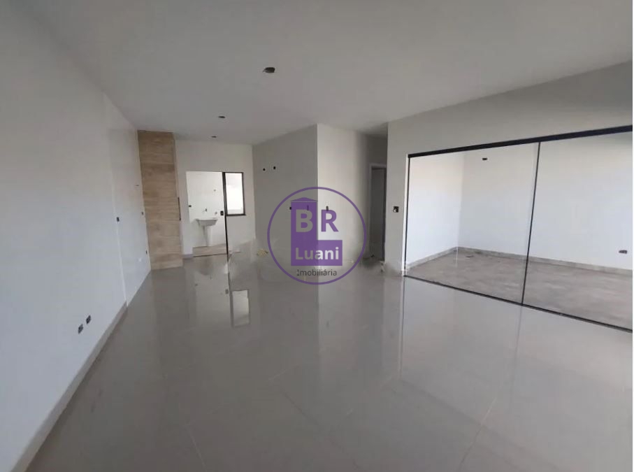 Casa nova a venda em cambé