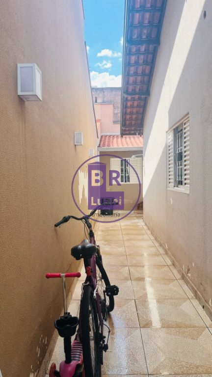 Linda casa para venda em um condominio mais desejado da regi