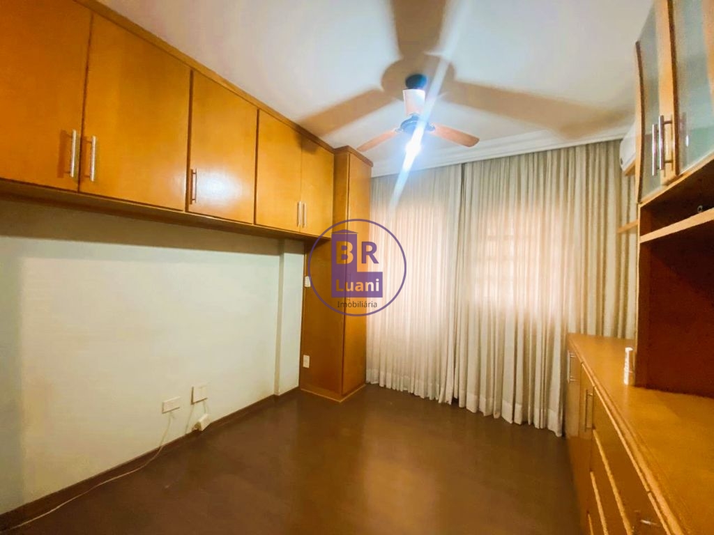 Duplex à venda com localização privilegiada