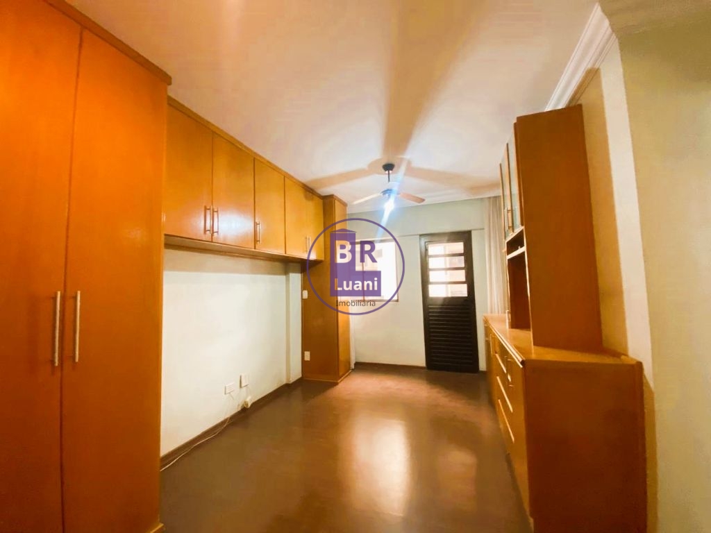 Duplex à venda com localização privilegiada