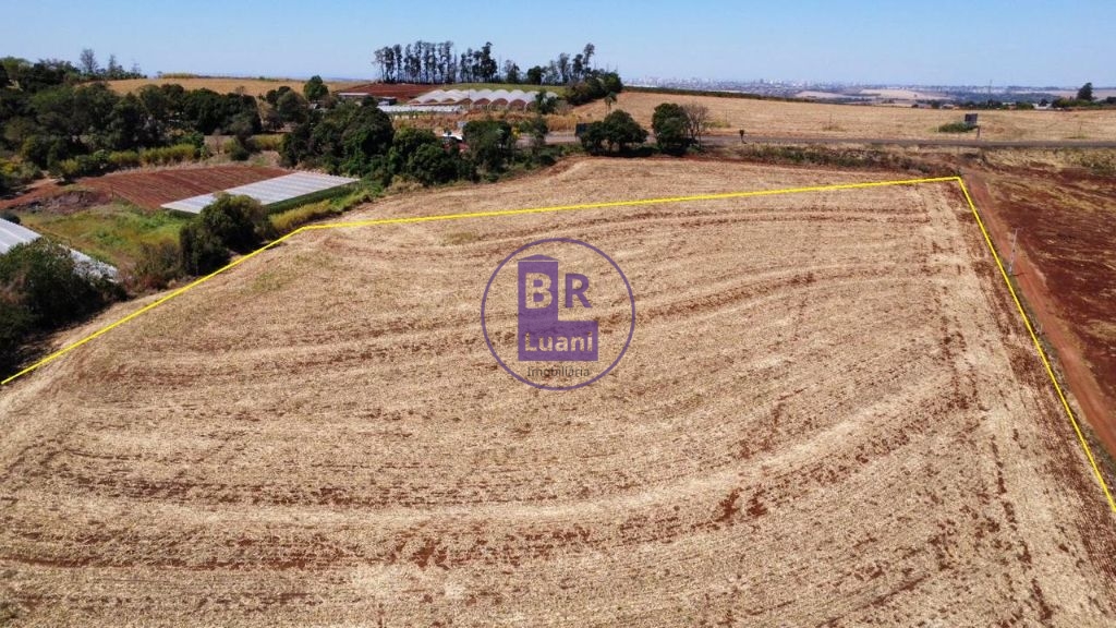 Terreno com 24.200m²