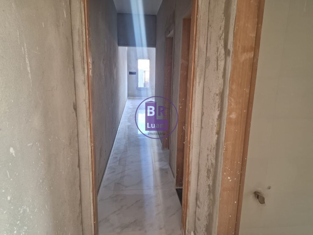 Casa em final de construção á venda