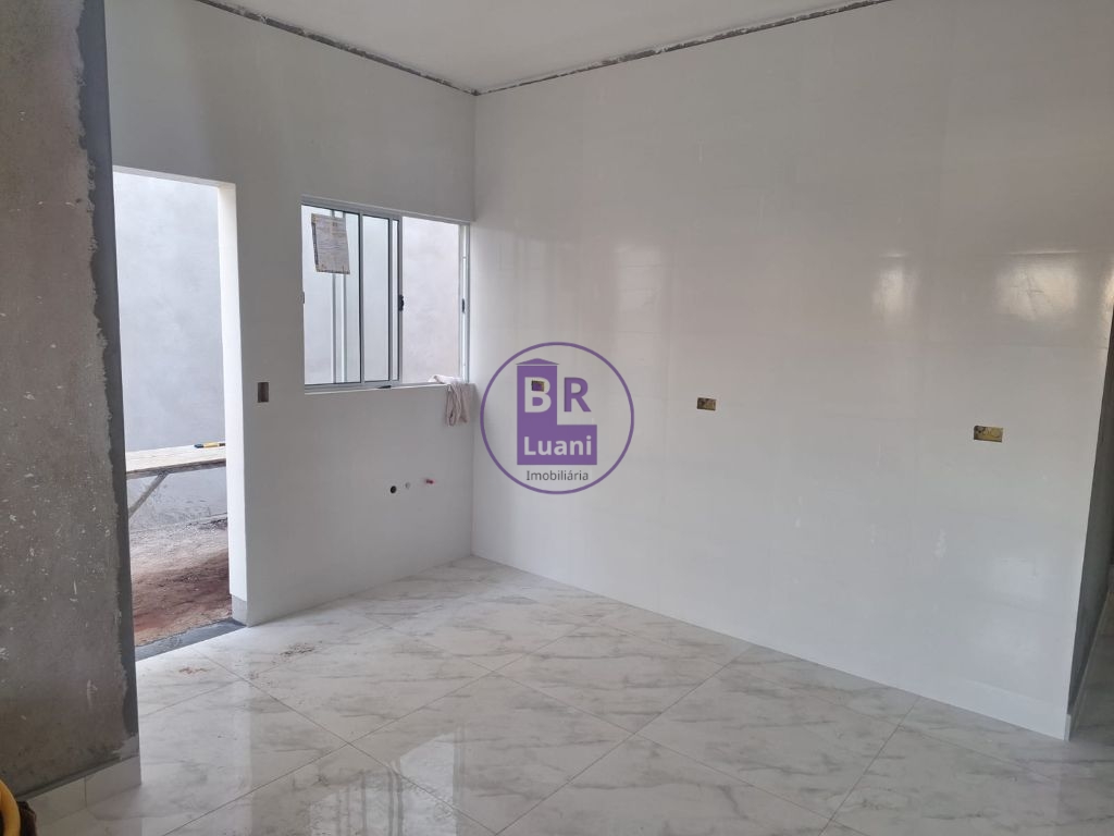 Casa em final de construção á venda