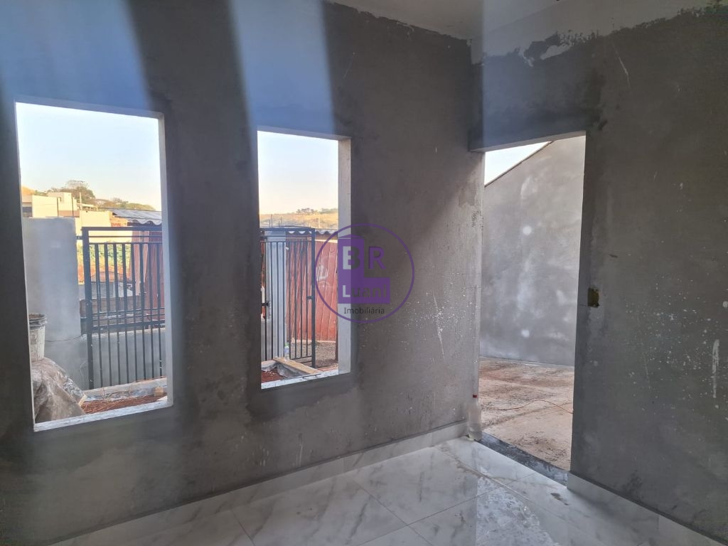 Casa em final de construção á venda