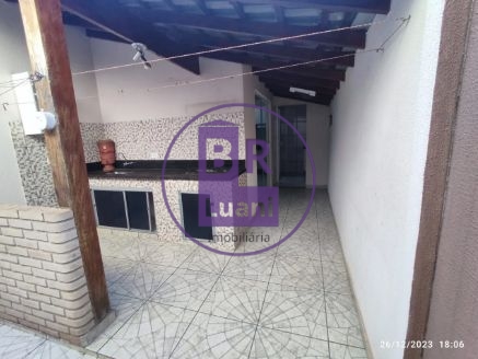 Casa aconchegante à venda em cambé