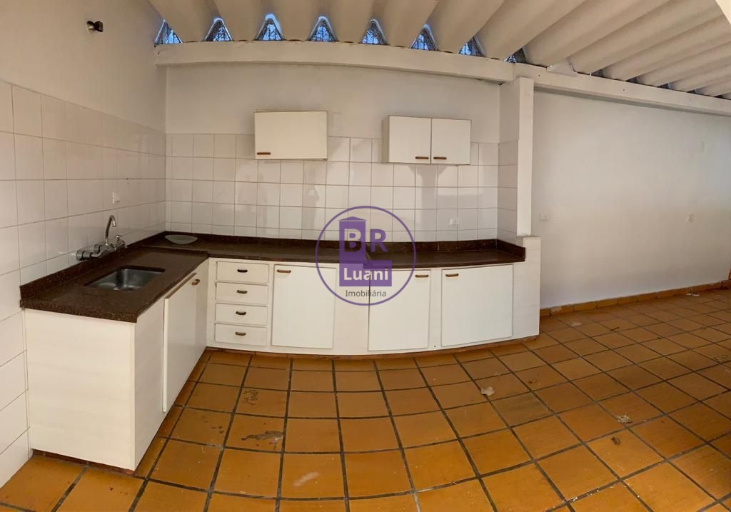 Linda casa sobrado para venda.