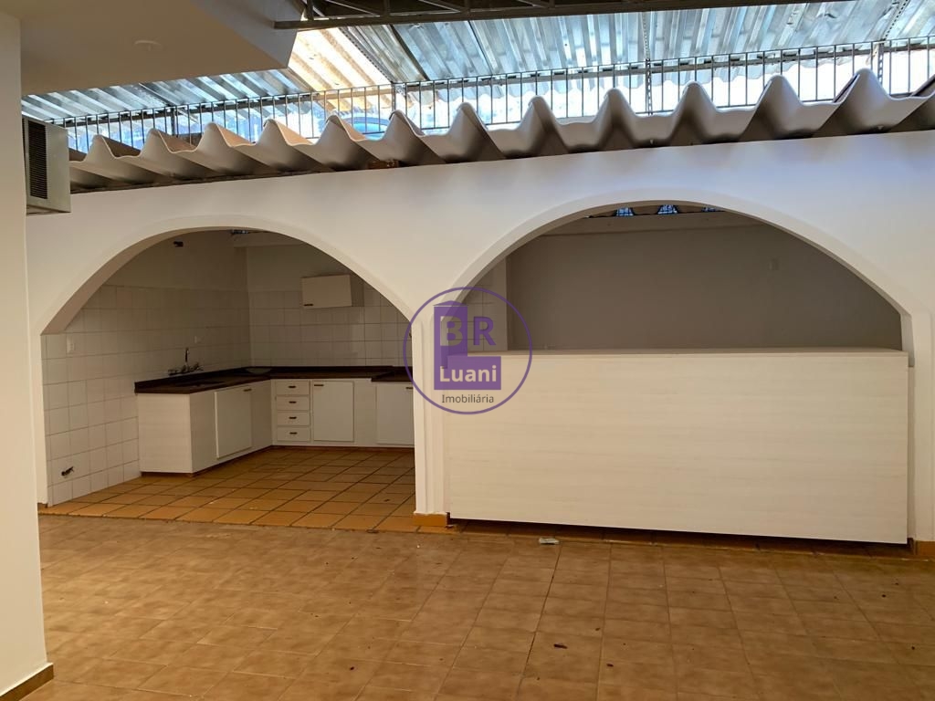 Linda casa sobrado para venda.