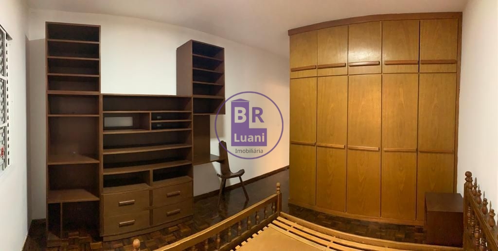Linda casa sobrado para venda.