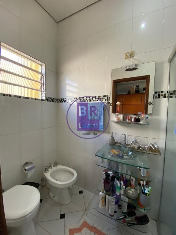Casa á venda em cambezinho