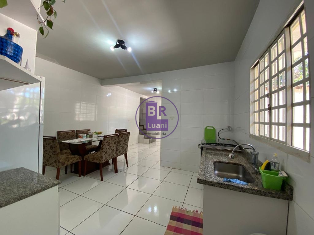 Casa á venda em cambezinho