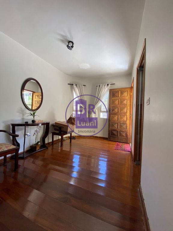 Casa á venda em cambezinho
