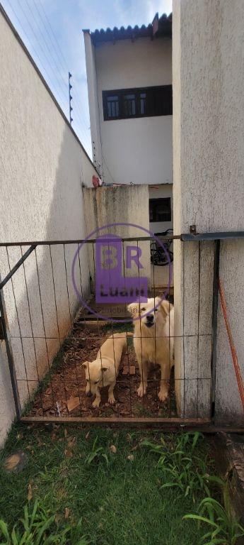 Sobrado de alto padrão no bairro tucanos